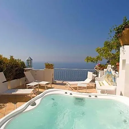 Ξενοδοχείο Palazzo Marzoli 4*