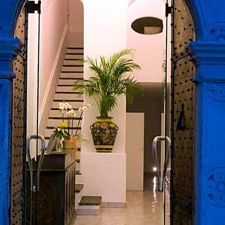 Palazzo Marzoli 4* 포지타노